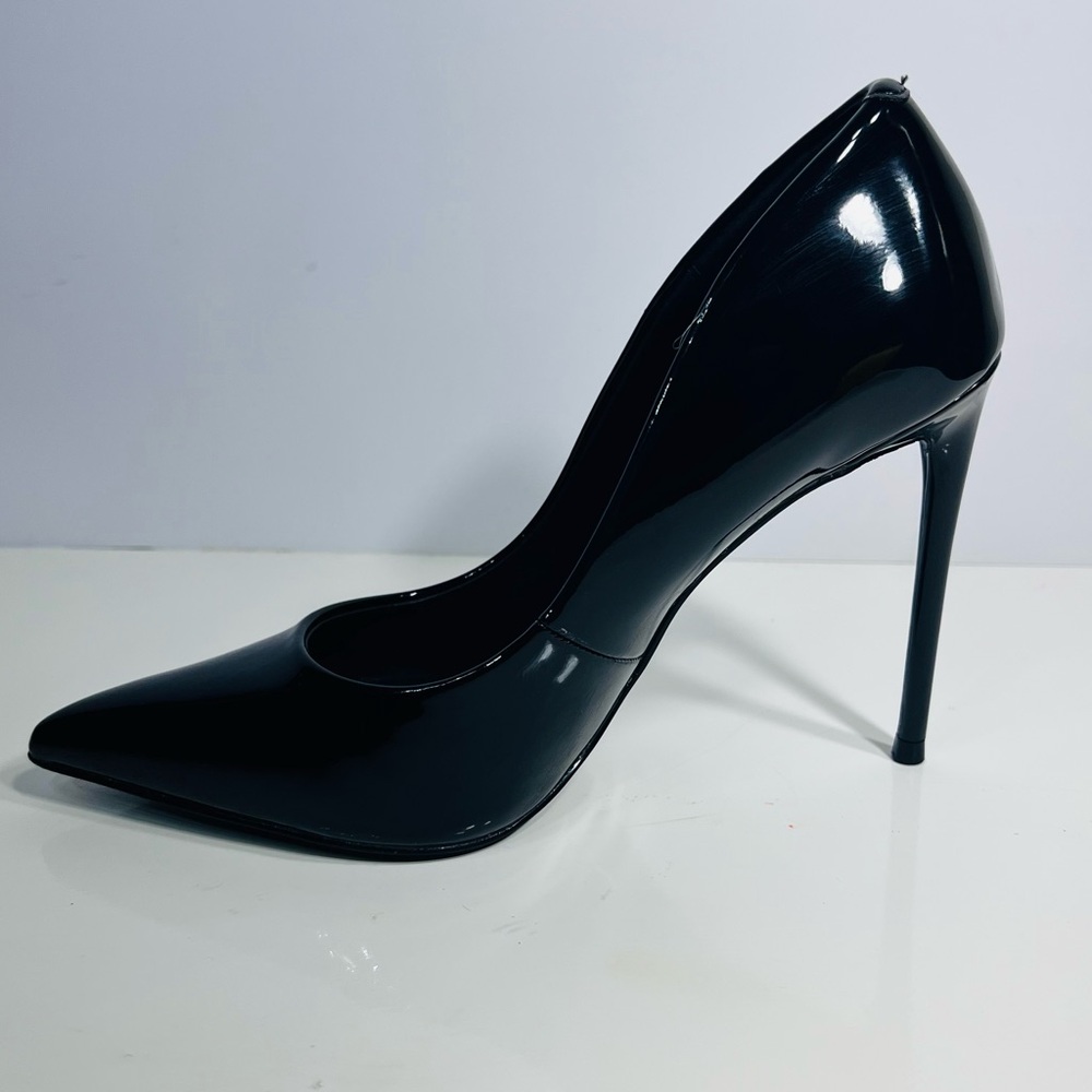STEVE MADDEN VALANALA BLACK HEELS